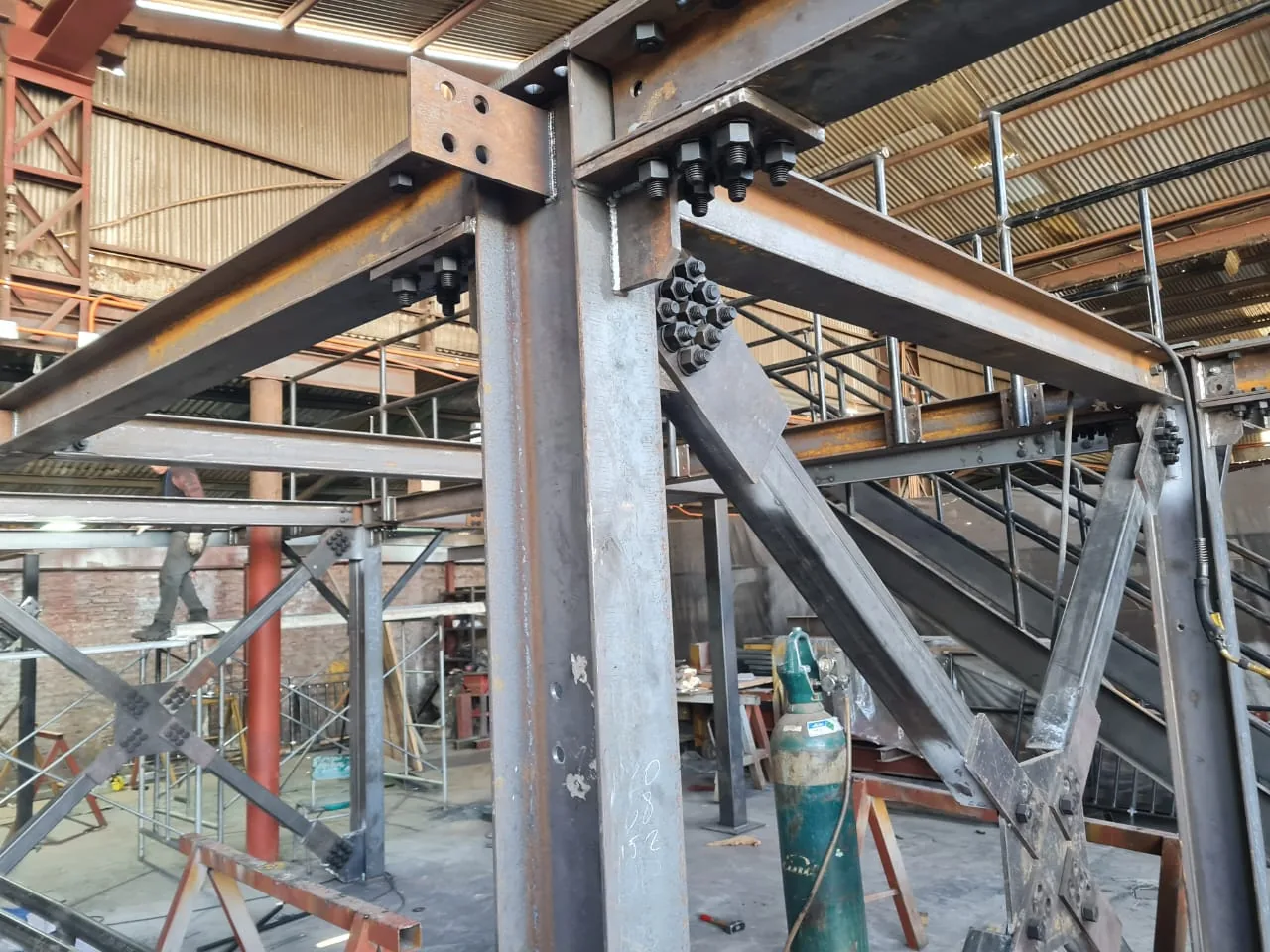 Estructura metálica industrial